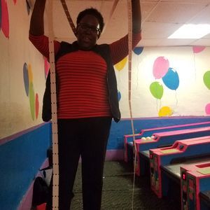 Meet your Posher, Joyce